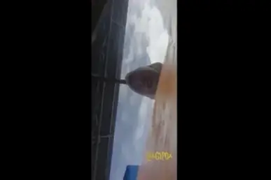 Ngewe Bini Orang Memek Basah Ketagihan Kontol Gede